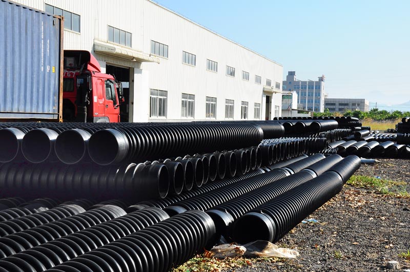 什么是HDPE克拉管(他也叫高密度聚乙烯缠绕结构壁