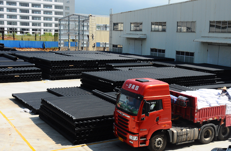 选购双壁波纹管